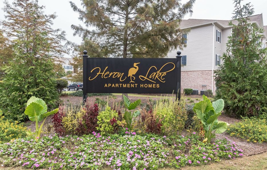 Heron Lake Apartments